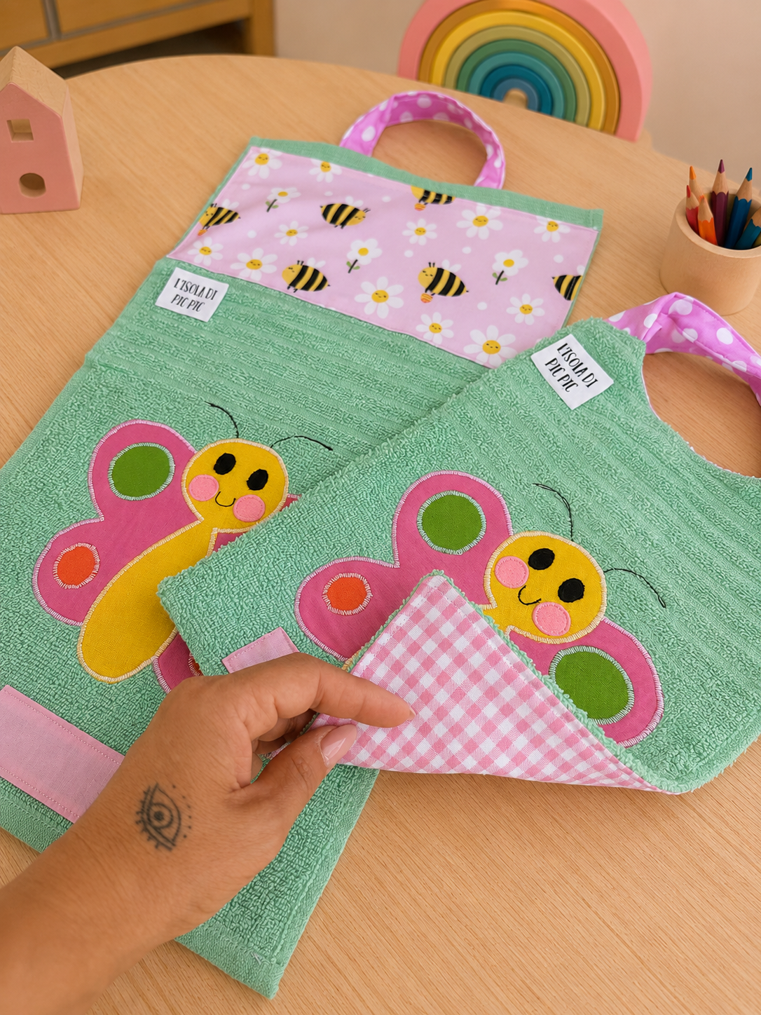 Set asilo FARFALLA