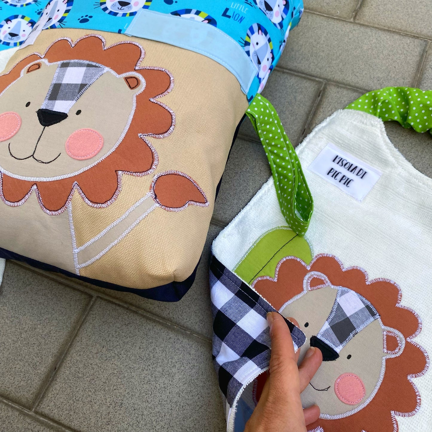 Set asilo LEONE