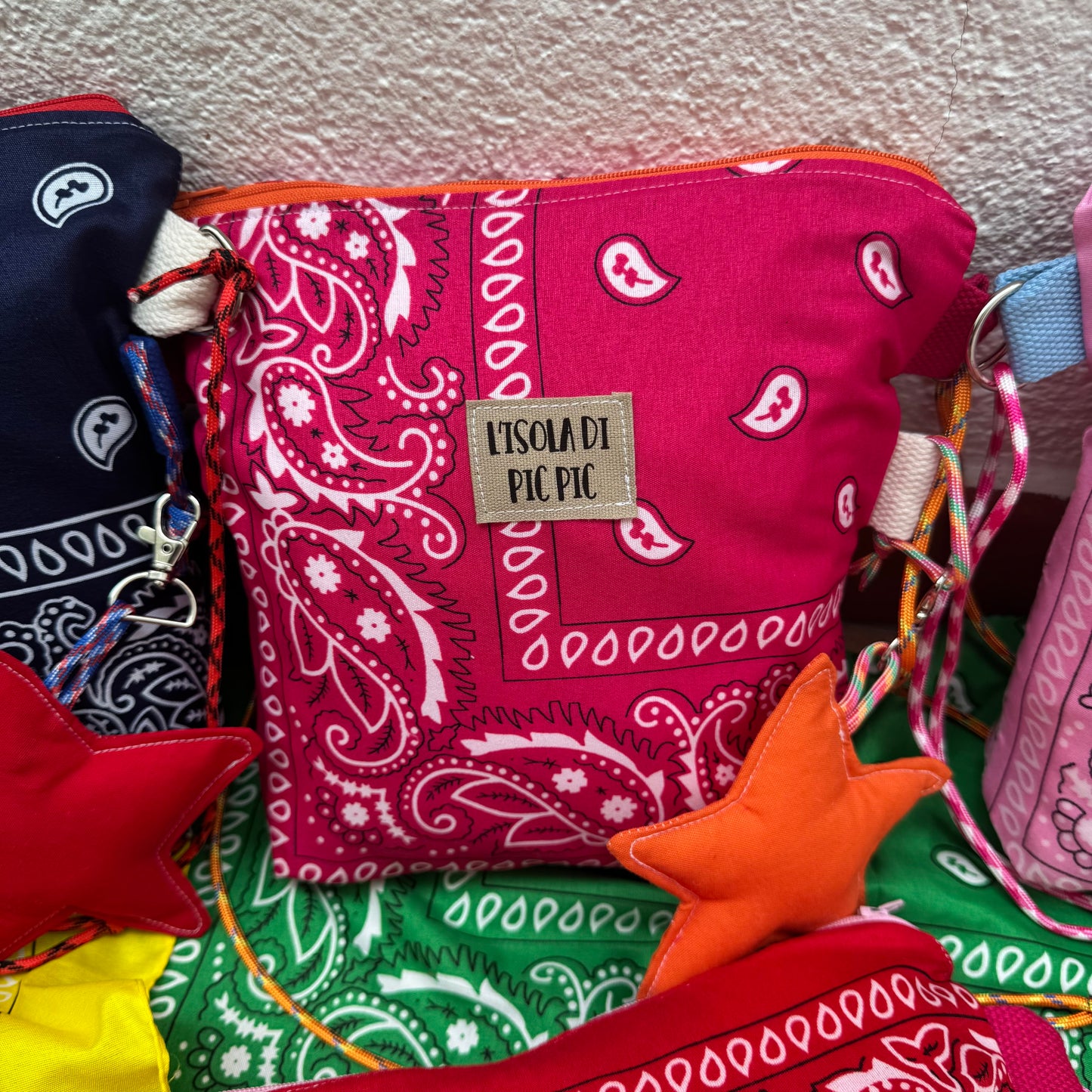 BORSA BANDANA