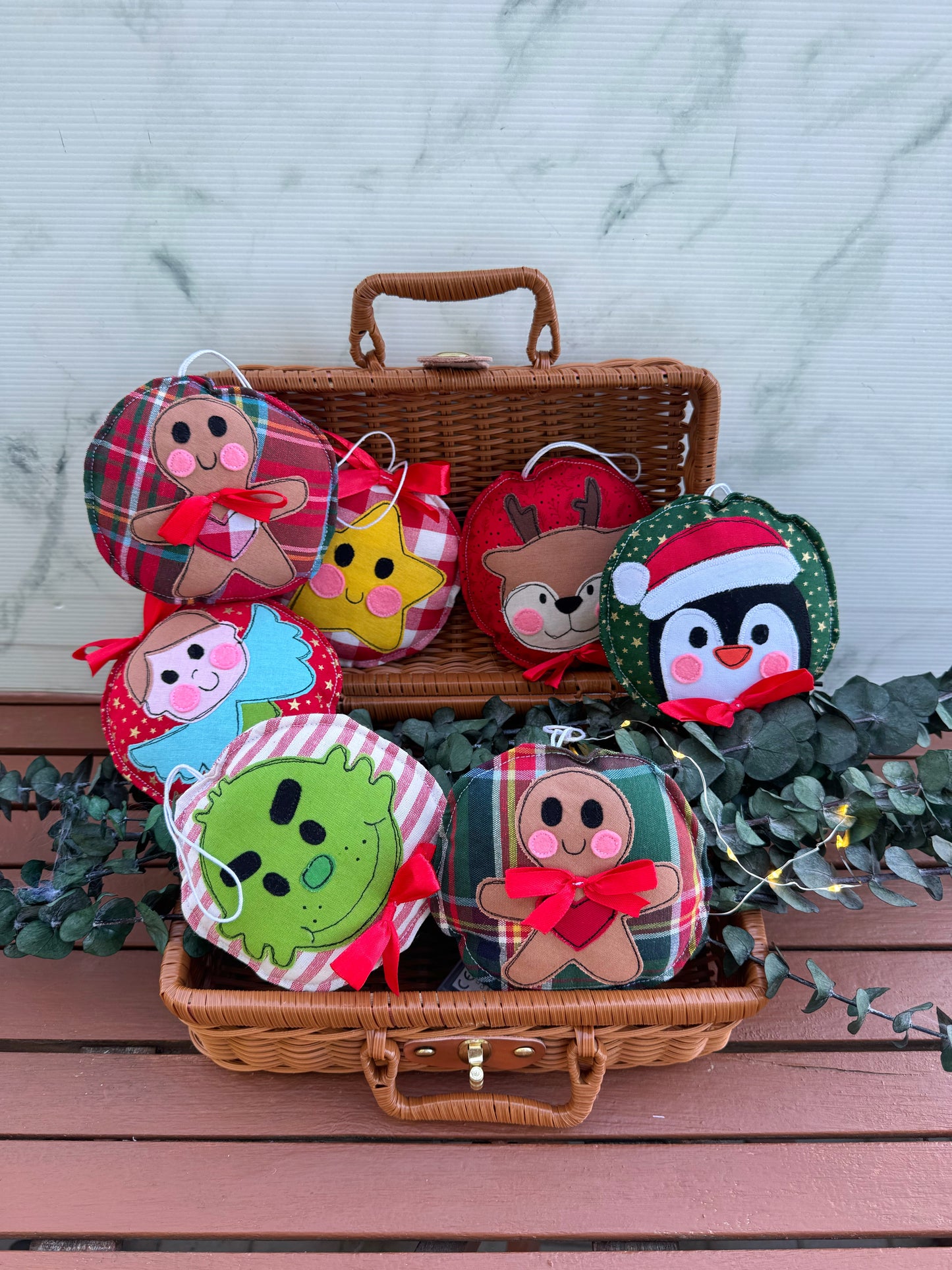 DECORAZIONI DI NATALE