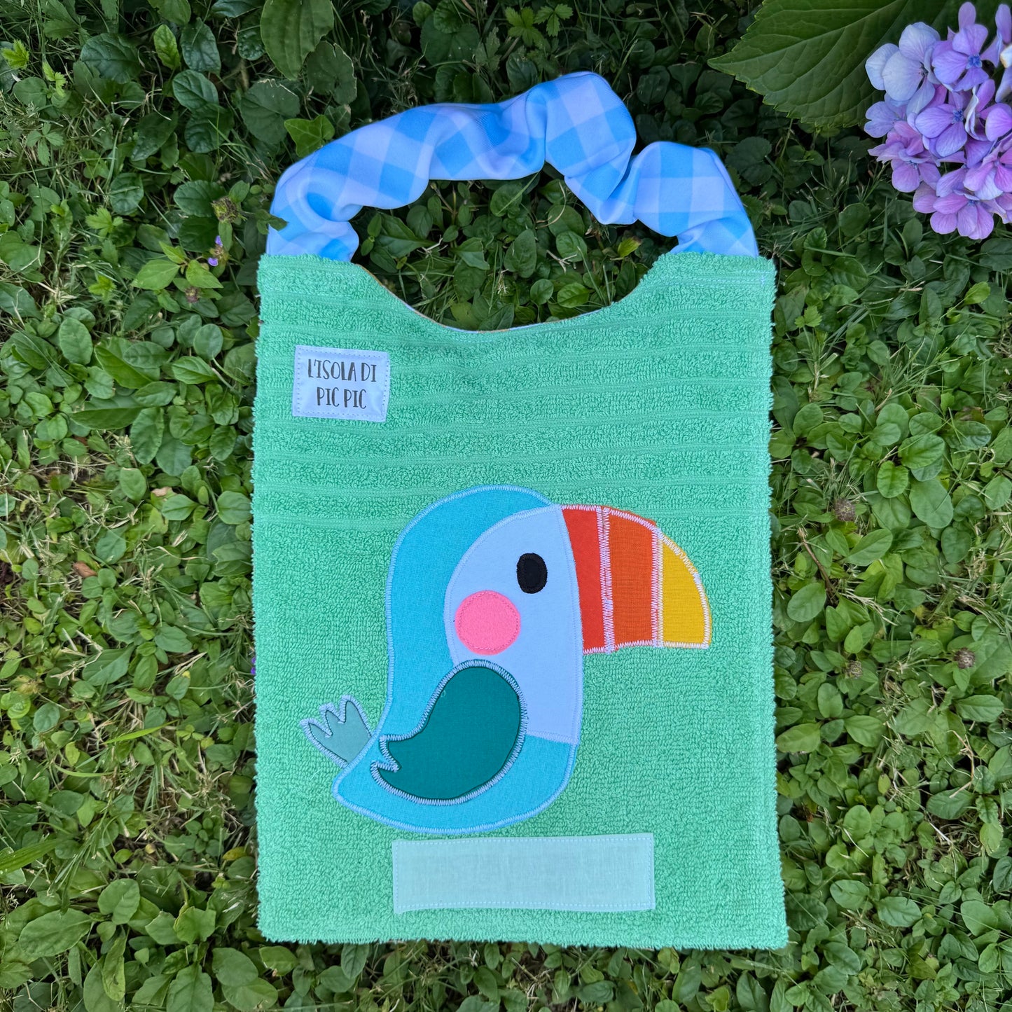 Bavaglino asilo nido e materna TUCANO