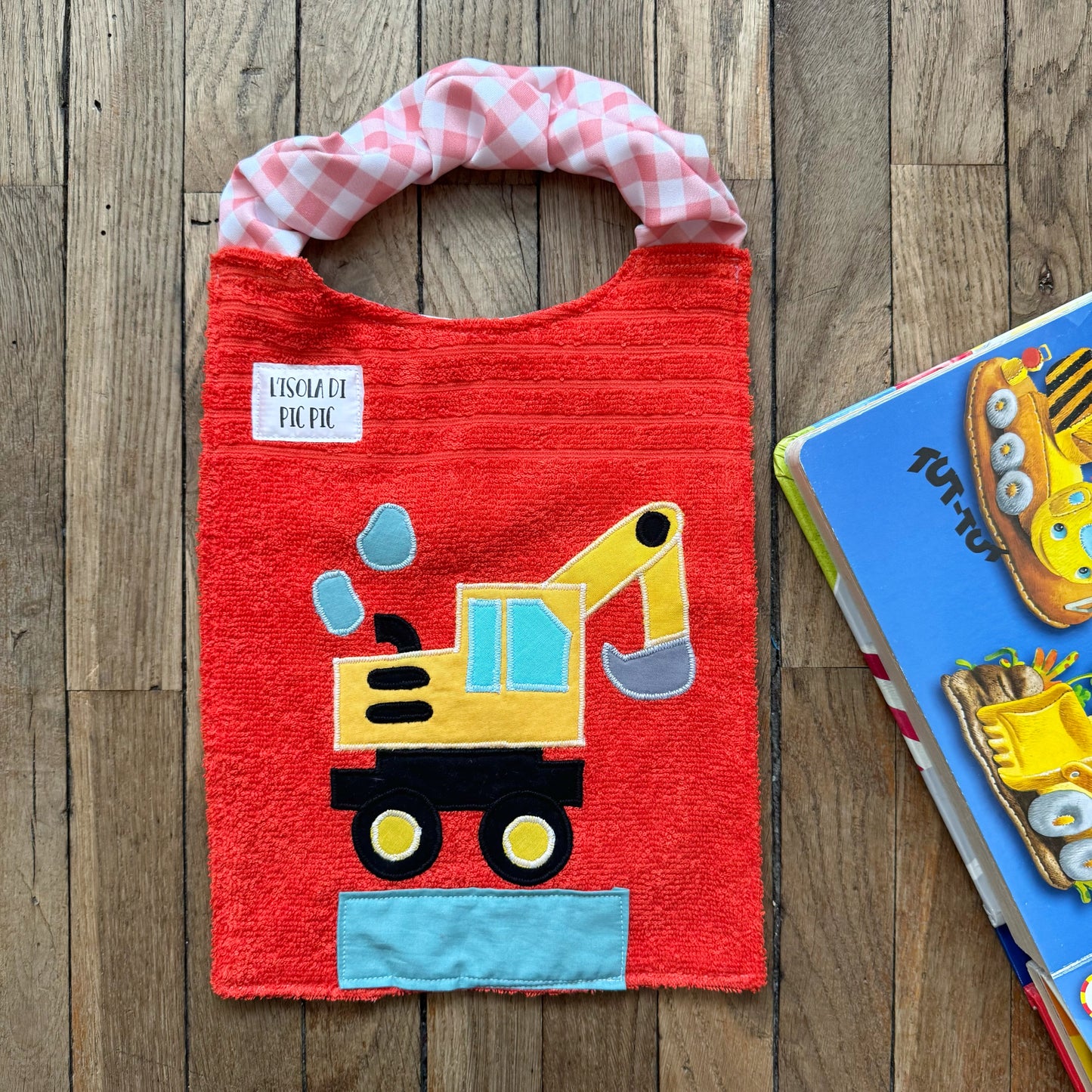 Bavaglino asilo nido e materna ESCAVATORE