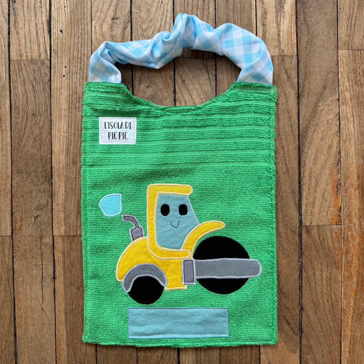 Bavaglino asilo nido e materna TRATTORE